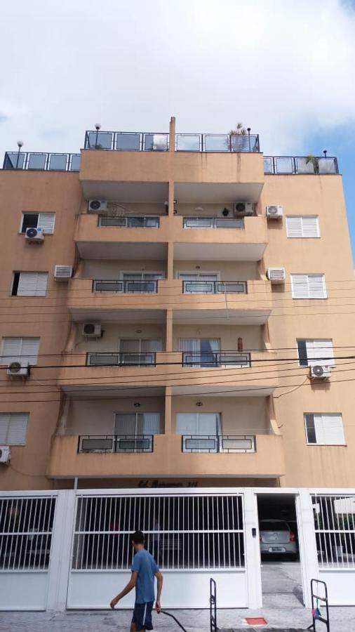Apartment Perto Da *